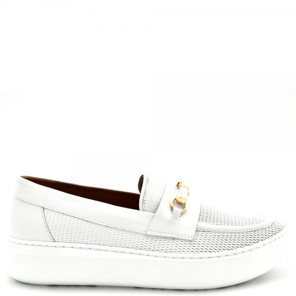 Loafers in white leather