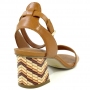 Sandals with a special tampa heel