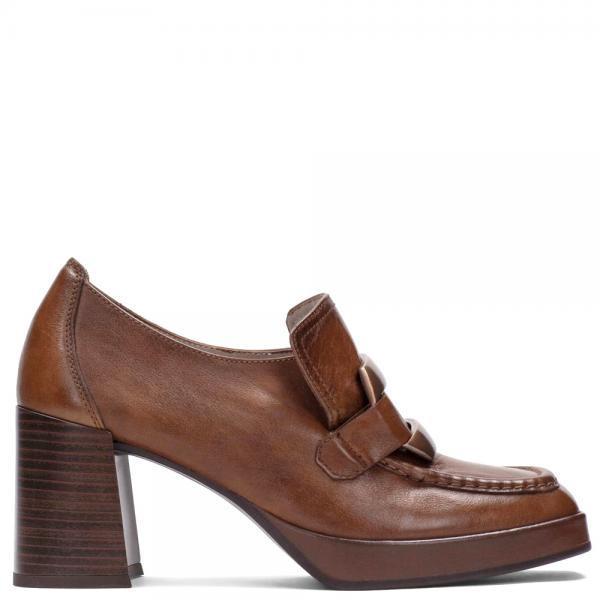 Women's Loafers with heel in brown leather